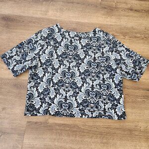 Bik Bok cropped blouse